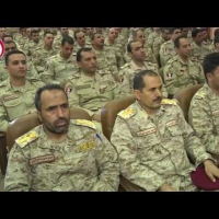 Embedded thumbnail for الفريق أول صدقى صبحى يلتقى دارسى وأعضاء هيئة تدريس بكلية القادة والأركان